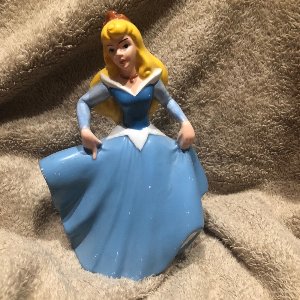Disneyland Princess Aurora ceramic figure